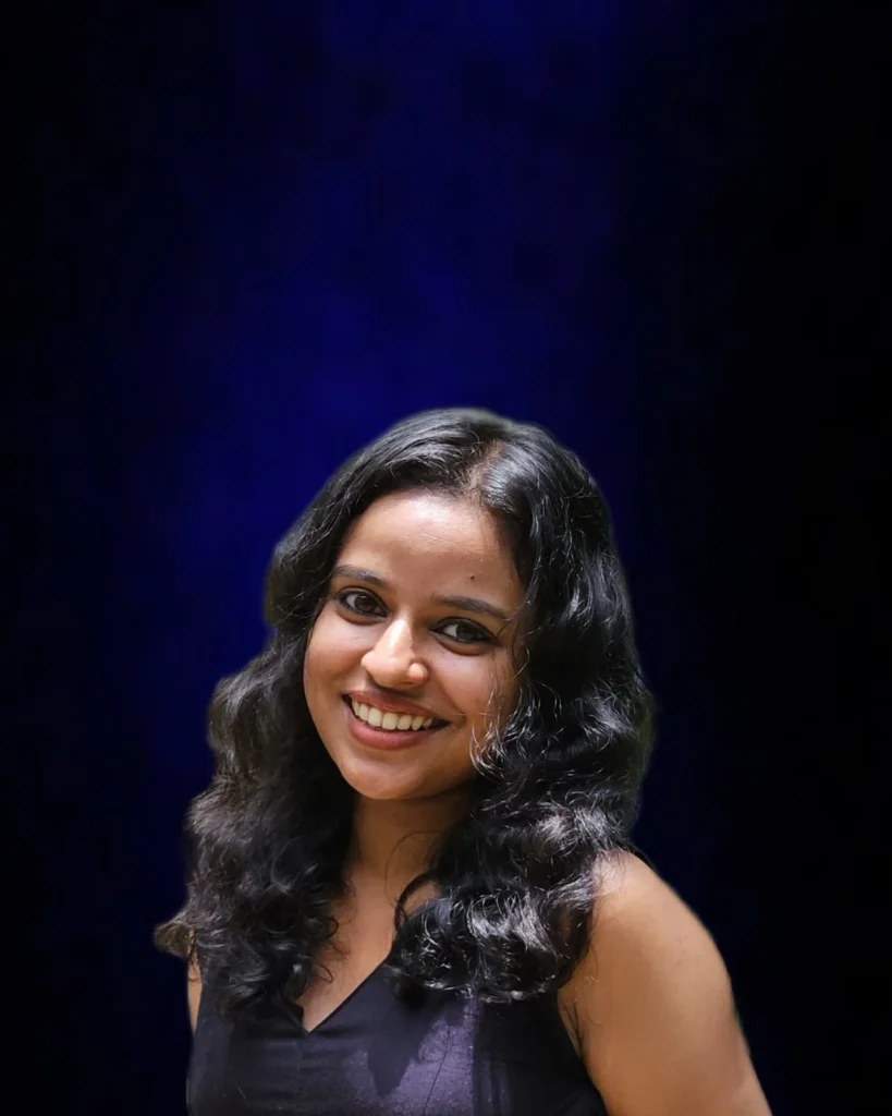 freelancer digital marketing analyst in kerala standing